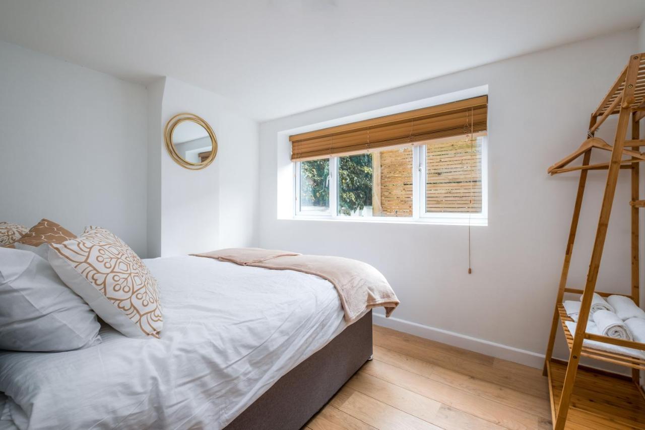 Cosy Flat In Free Parking Area, Next To Bus Stop Brighton Eksteriør bilde