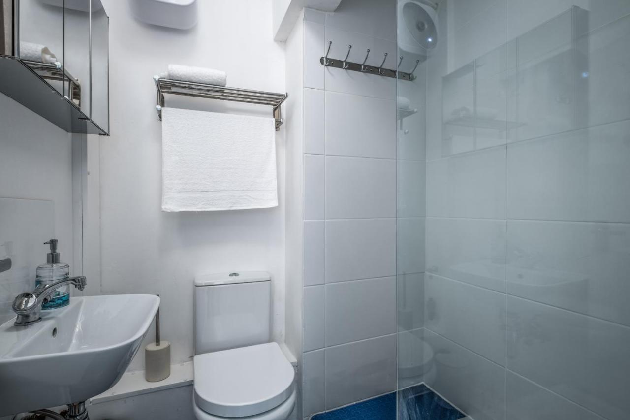 Cosy Flat In Free Parking Area, Next To Bus Stop Brighton Eksteriør bilde