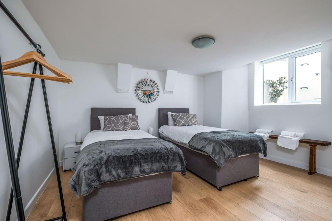 Cosy Flat In Free Parking Area, Next To Bus Stop Brighton Eksteriør bilde