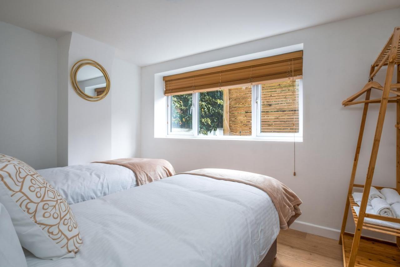 Cosy Flat In Free Parking Area, Next To Bus Stop Brighton Eksteriør bilde